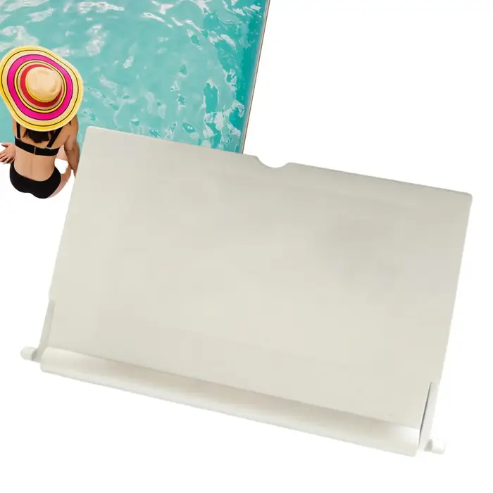 Remplacement de porte d'écumoire de piscine avec rabat