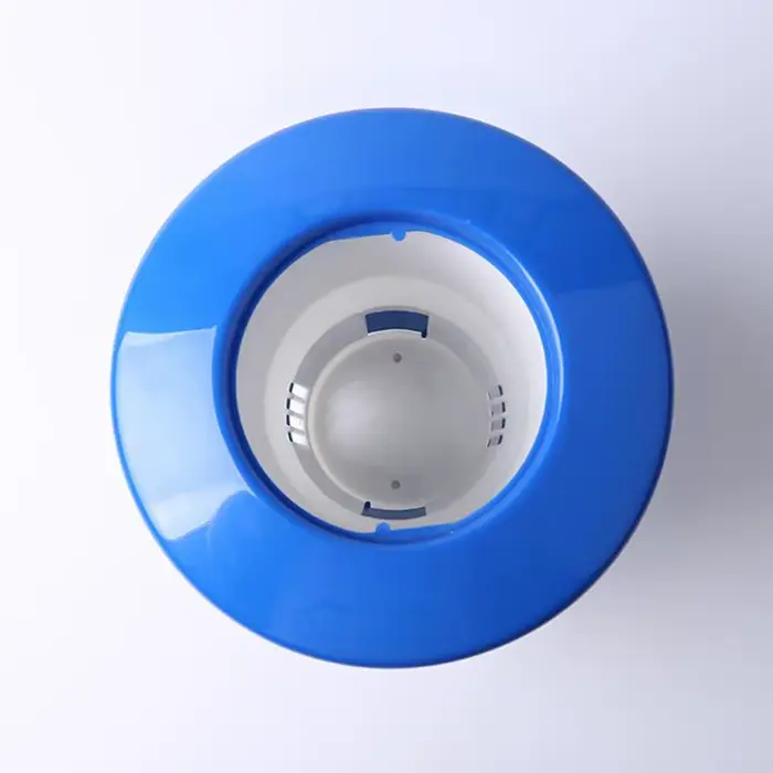Distributeur flottant de tablettes de piscine
