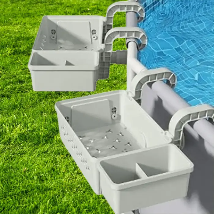 Mir de rangement au bord de la piscine