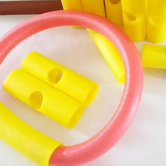 Connecteur de nouilles de piscine
