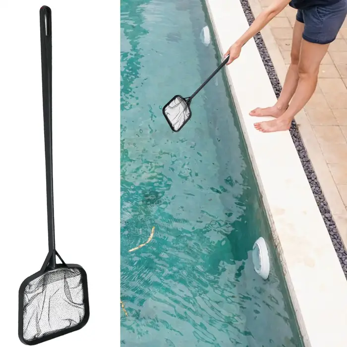 Épuisette de piscine avec poignée antidérapante