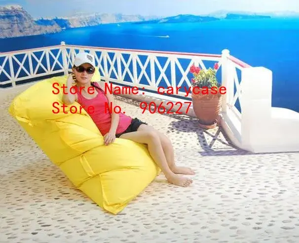 Pouf flottant surdimensionné de luxe