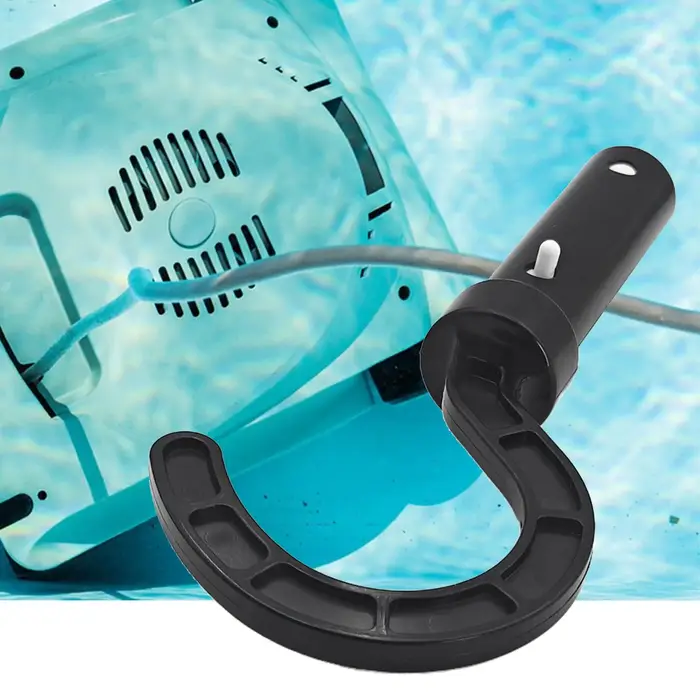 Crochet robotique pour nettoyeur de piscine