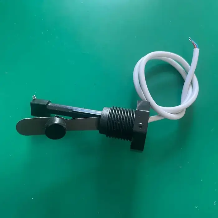 1X 520736 interrupteur de débit de piscine avec ruban brut/terminales pour générateur de chlorinateur de sel avec capacités de détection sensibles