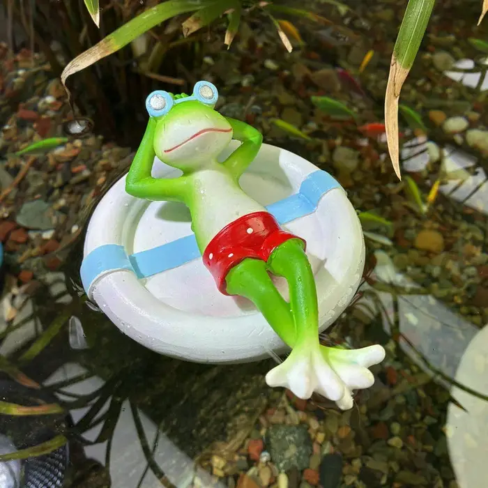 Statue de grenouille flottante à l'eau, ornement d'étang de grenouille, Animal en résine flottante f