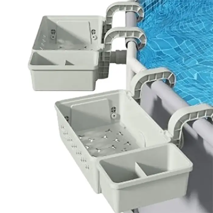 Mir de rangement au bord de la piscine