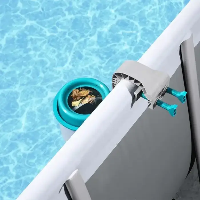 Équipement de filtration et de nettoyage de piscine haut de gamme