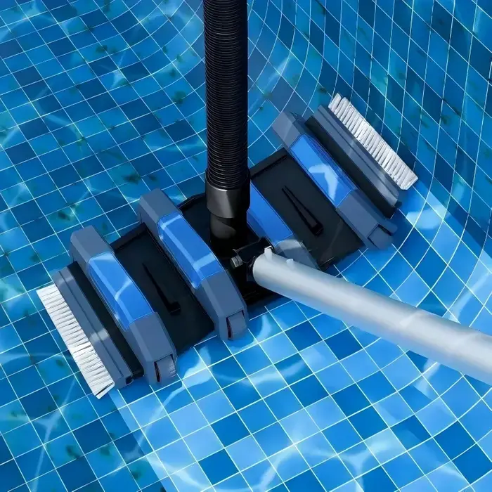 Tête d'aspirateur pour piscine de 17