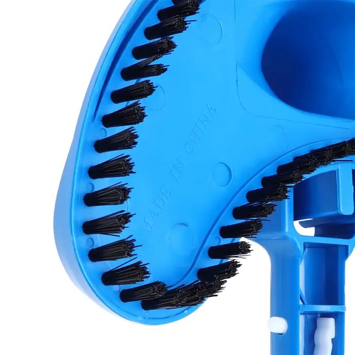 Tête d'aspirateur de piscine demi-lune
