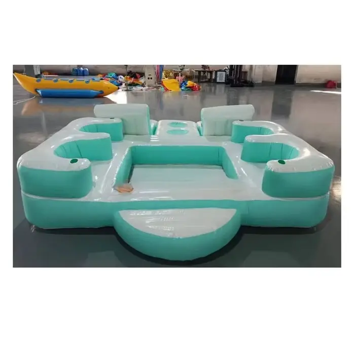 Grande piscine pour 6 personnes