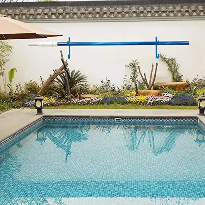 Support pour mât de piscine