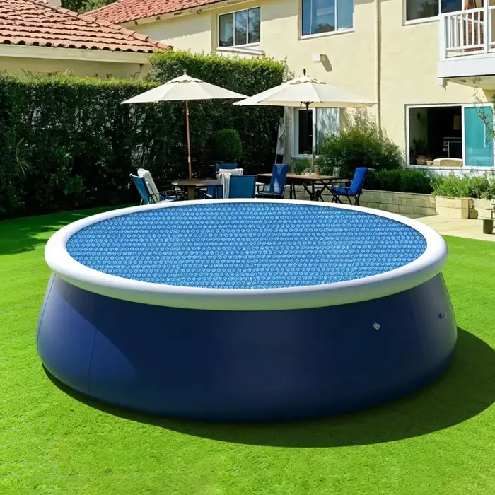 Couverture de piscine épaissie
