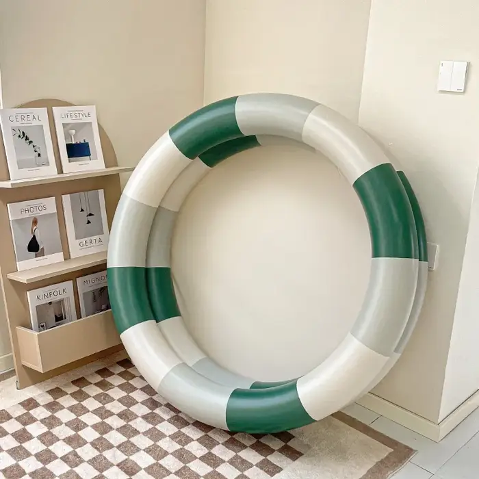 Piscine gonflable de 90cm pour bébé