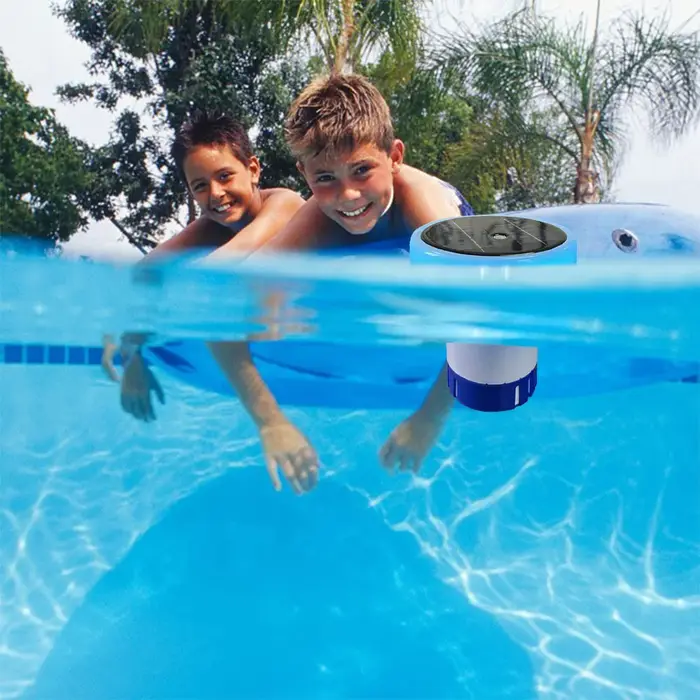 Ioniseur solaire pour piscine