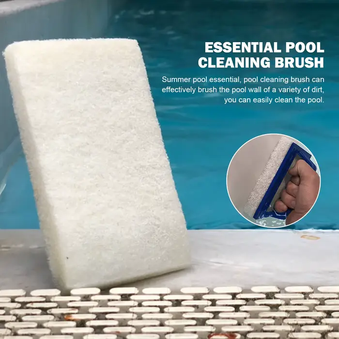 Brosse de nettoyage pour parois de piscine