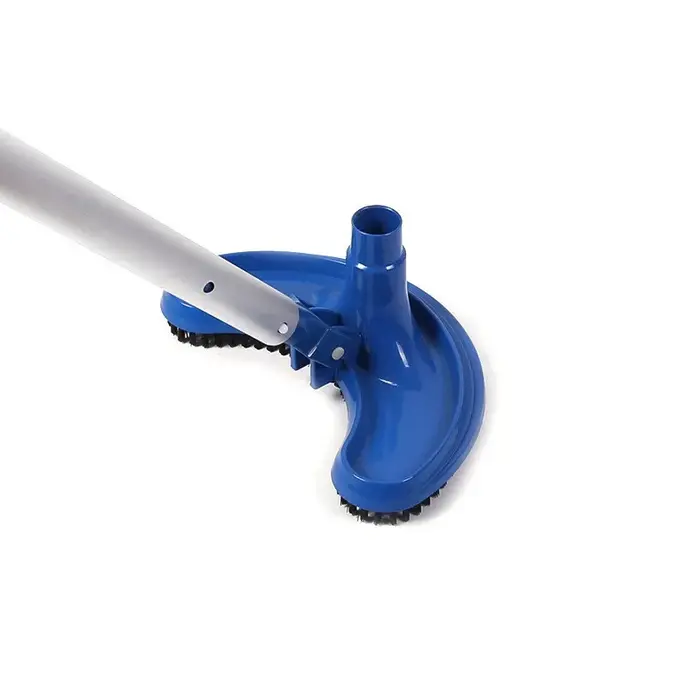 Brosse de piscine au design classique