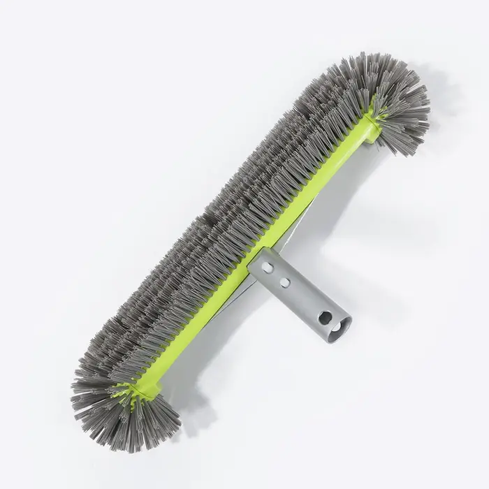 Brosse de piscine ronde de 17,5 po à 7 rangées de poils robustes, dos en aluminium renforcé, clip EZ