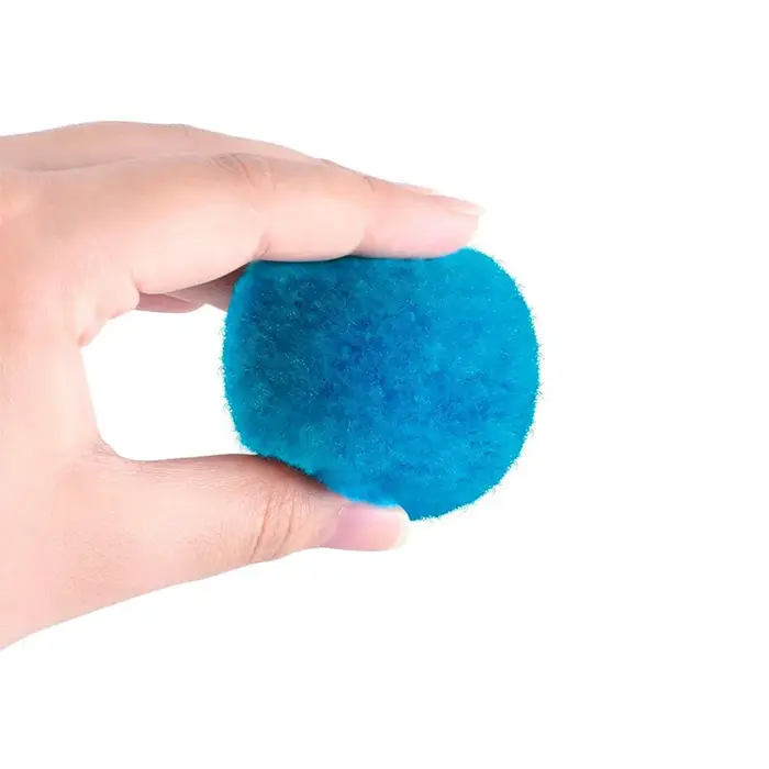 Boules filtrantes de piscine blanches ou bleues