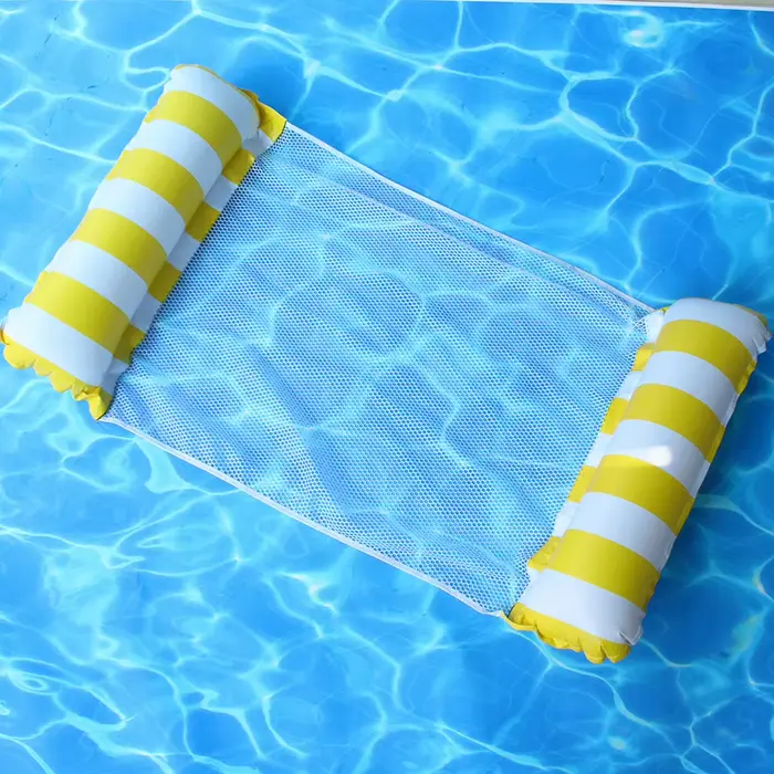 Lit flottant gonflable Lits flottants de piscine