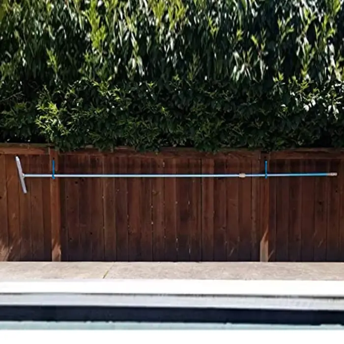 Support pour mât de piscine