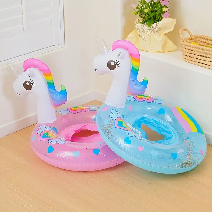 Bouée gonflable licorne pour piscine ﻿ Accessoire de piscine