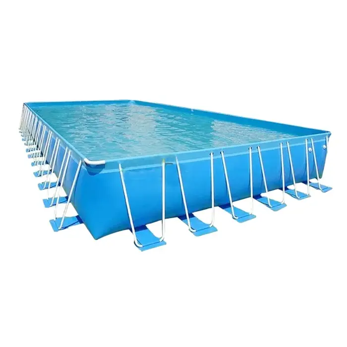 Piscine extérieure de grande taille au design moderne, en acier inoxydable, hors sol