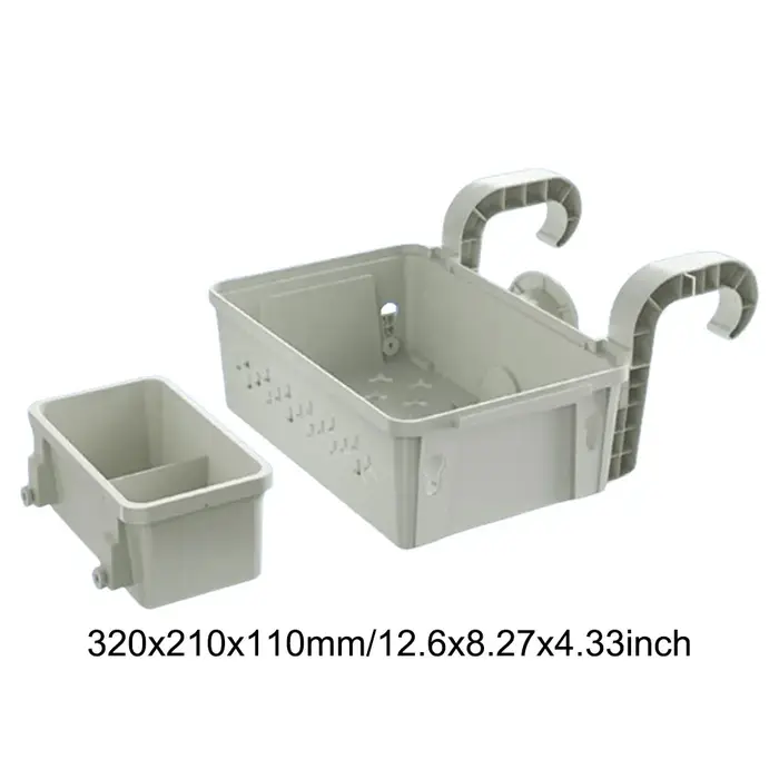 Mir de rangement au bord de la piscine