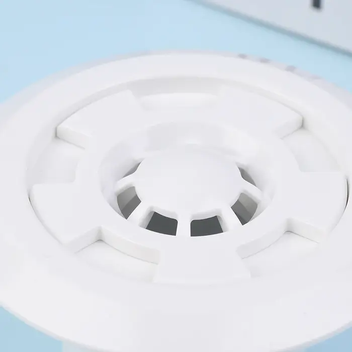 Buse rotative de sortie d'eau pour piscine