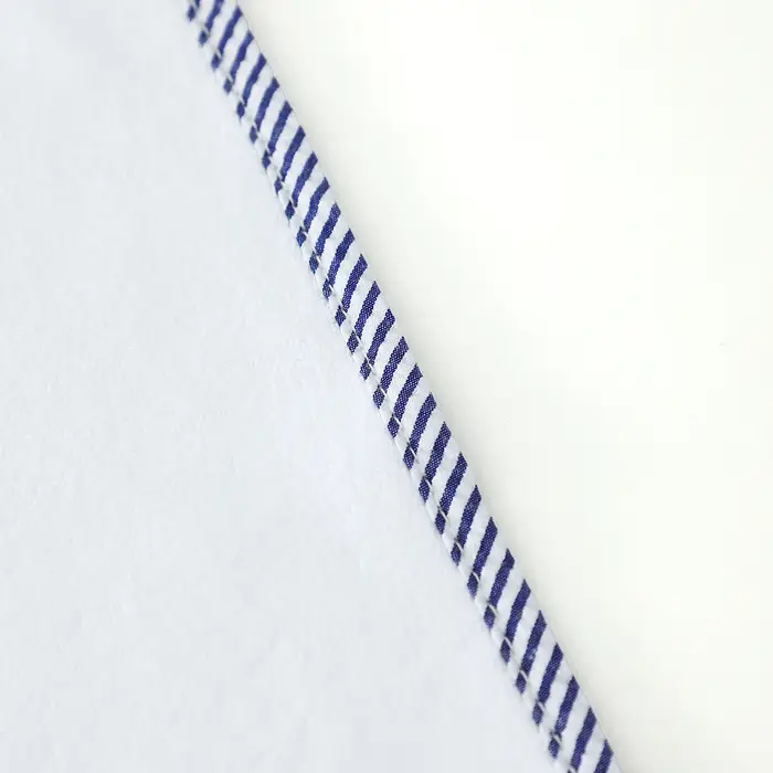 Serviette de bain à capuche pour enfants