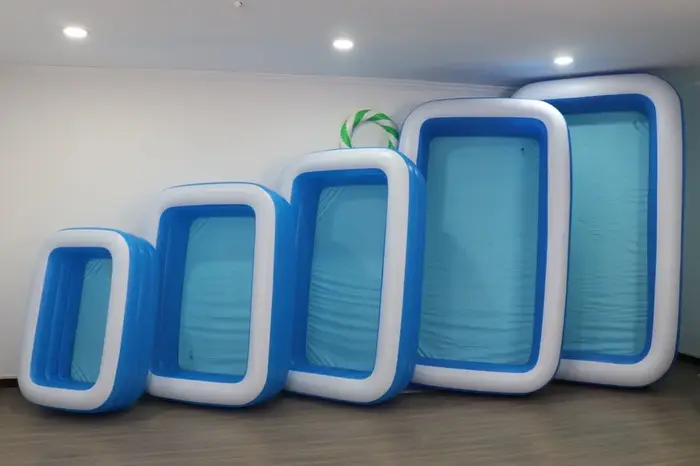 Grande piscine gonflable pour le plaisir familial, intérieur et extérieur
